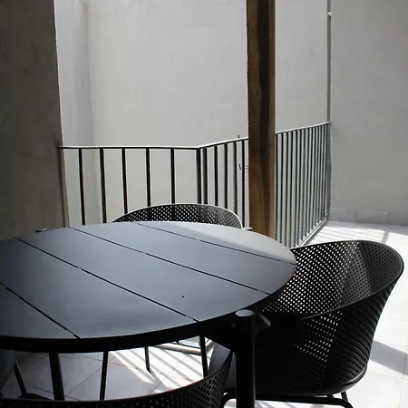 Palacio Mambrilla Διαμέρισμα *